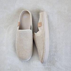 UGG Loafer Size 9